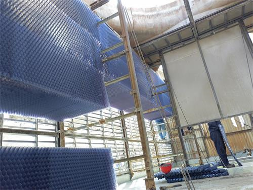 冷卻塔風(fēng)機(jī)漂水的處理方法(冷卻塔玻璃鋼風(fēng)機(jī)廠家)