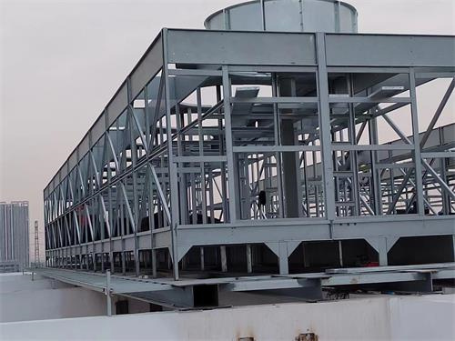 城市購物廣場冷卻塔噪音如何處理（解決商場屋頂空調冷卻塔噪音）,市中心建