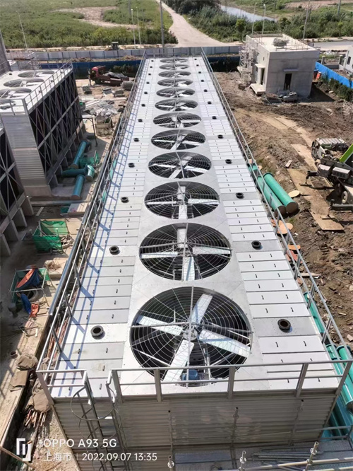清遠冷卻塔廠家避免方形冷卻塔出現決裂現象(清遠冷卻塔設備安裝廠家有